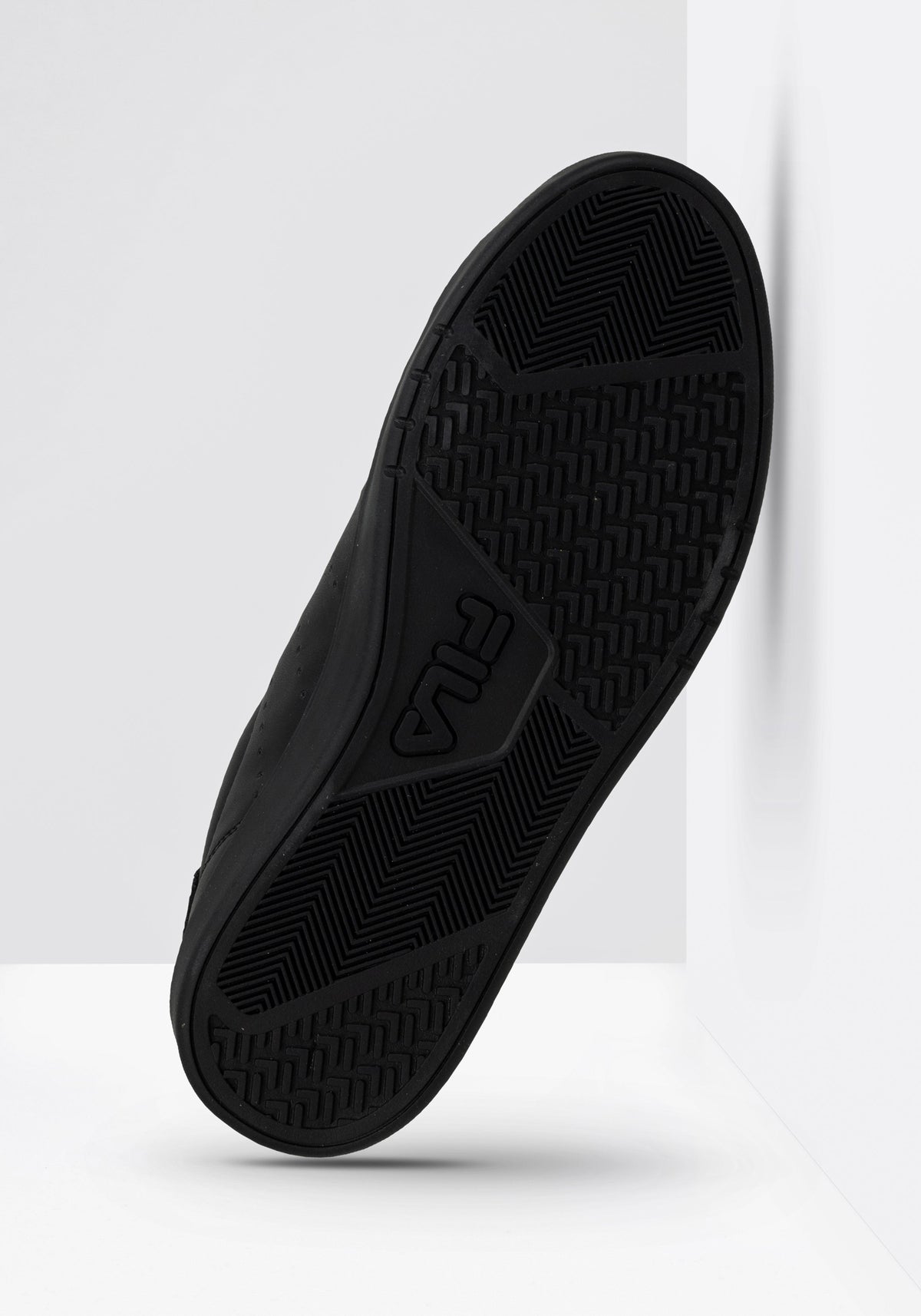 Black Fila Lusso Women's Trainer - Black